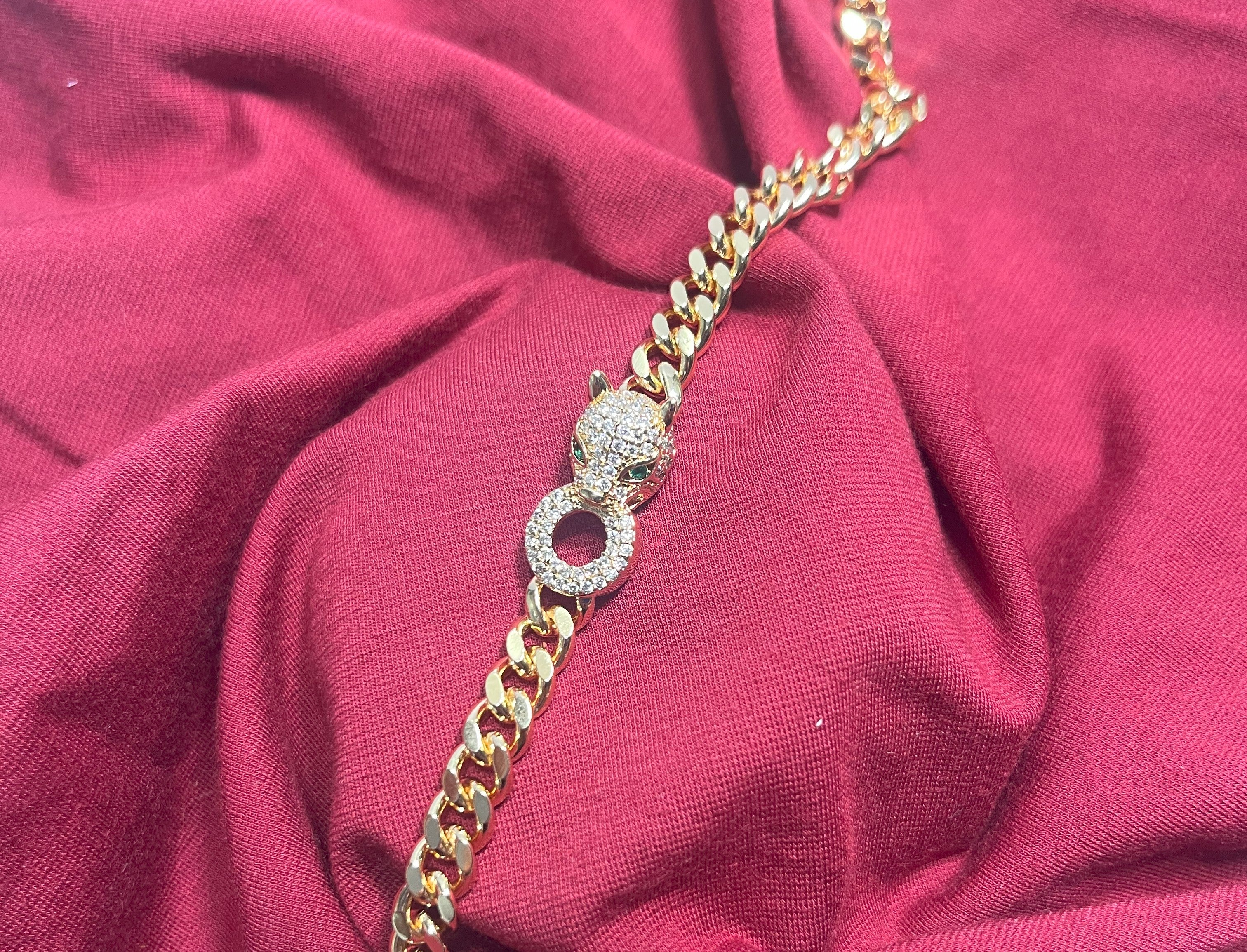 🐆 Panther Power Bracelet – Fierce Meets Fine