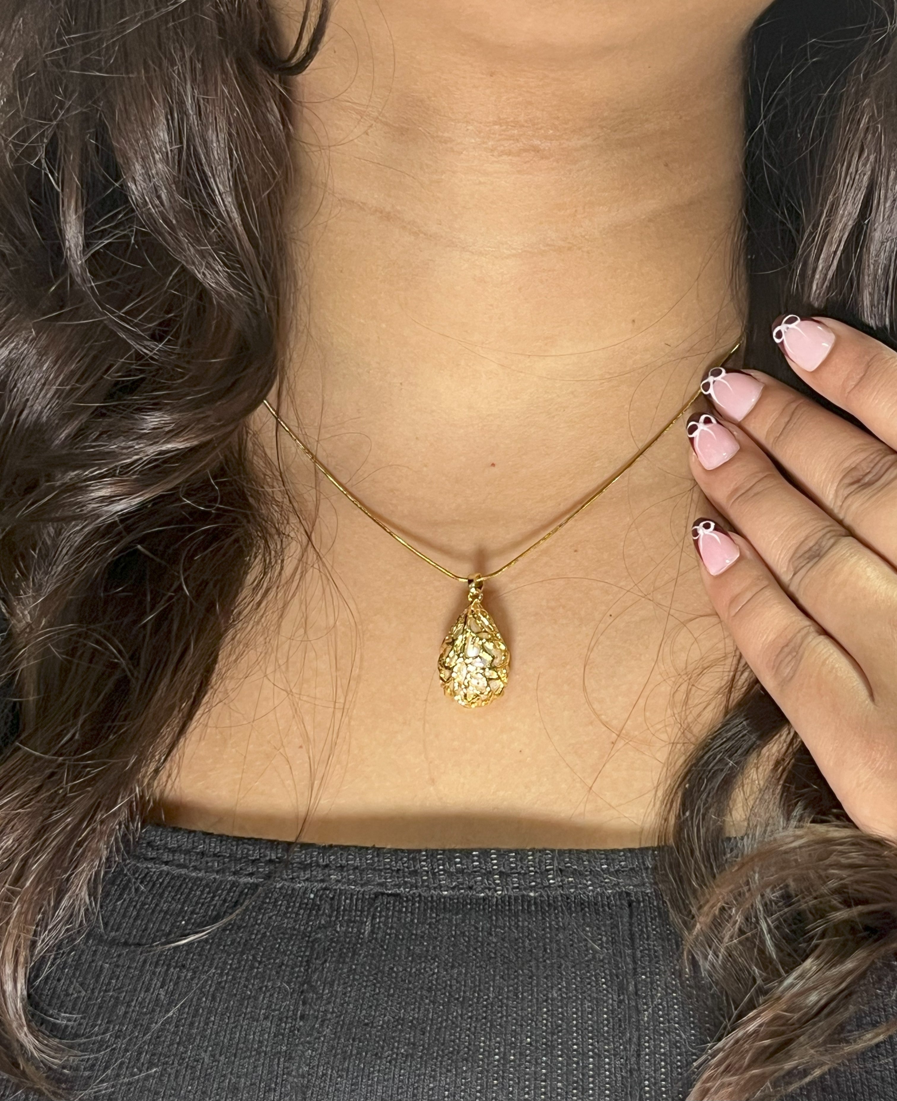 Gold Textured Teardrop Pendant Necklace