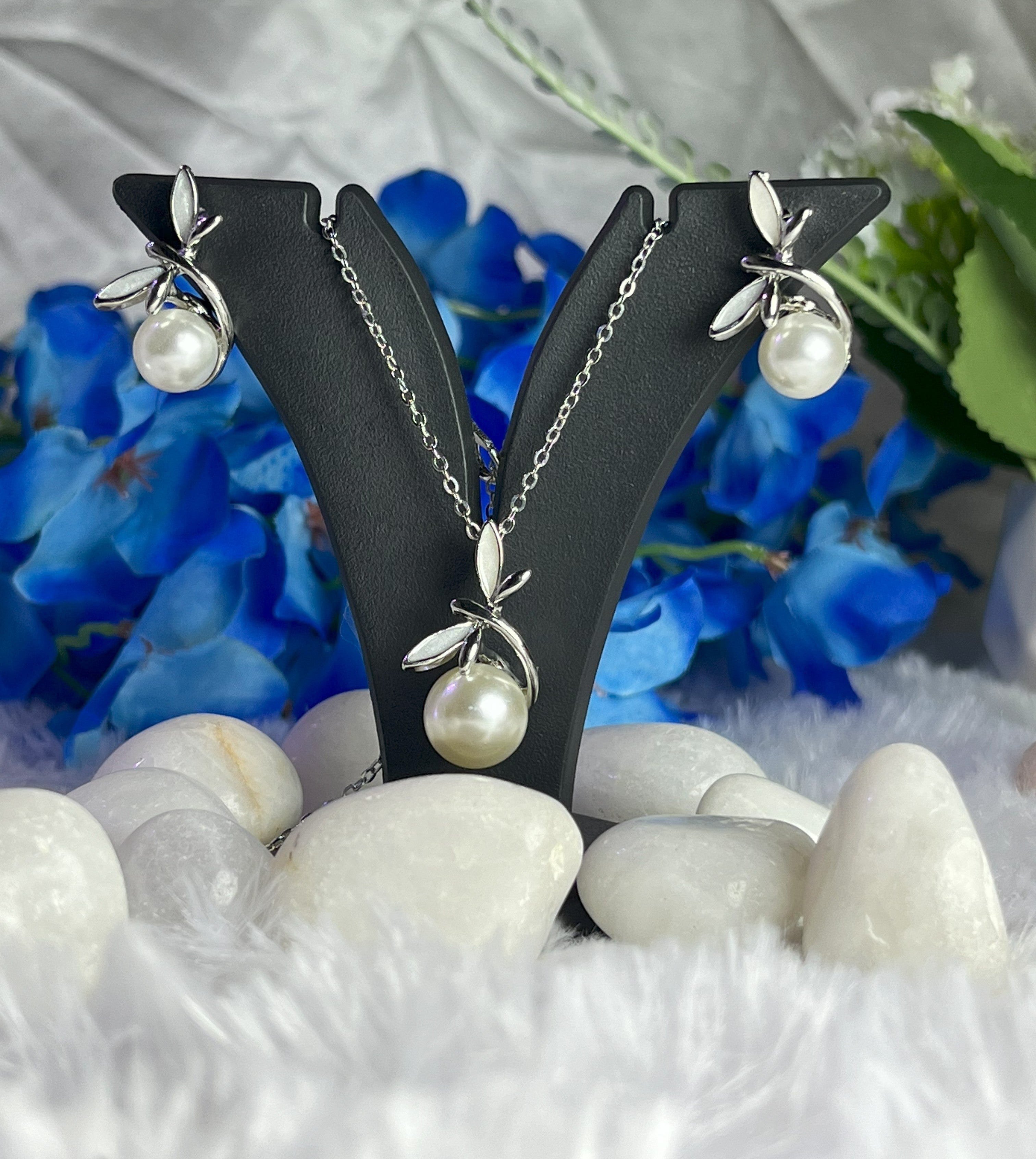 Pearl Blossom Elegance Set