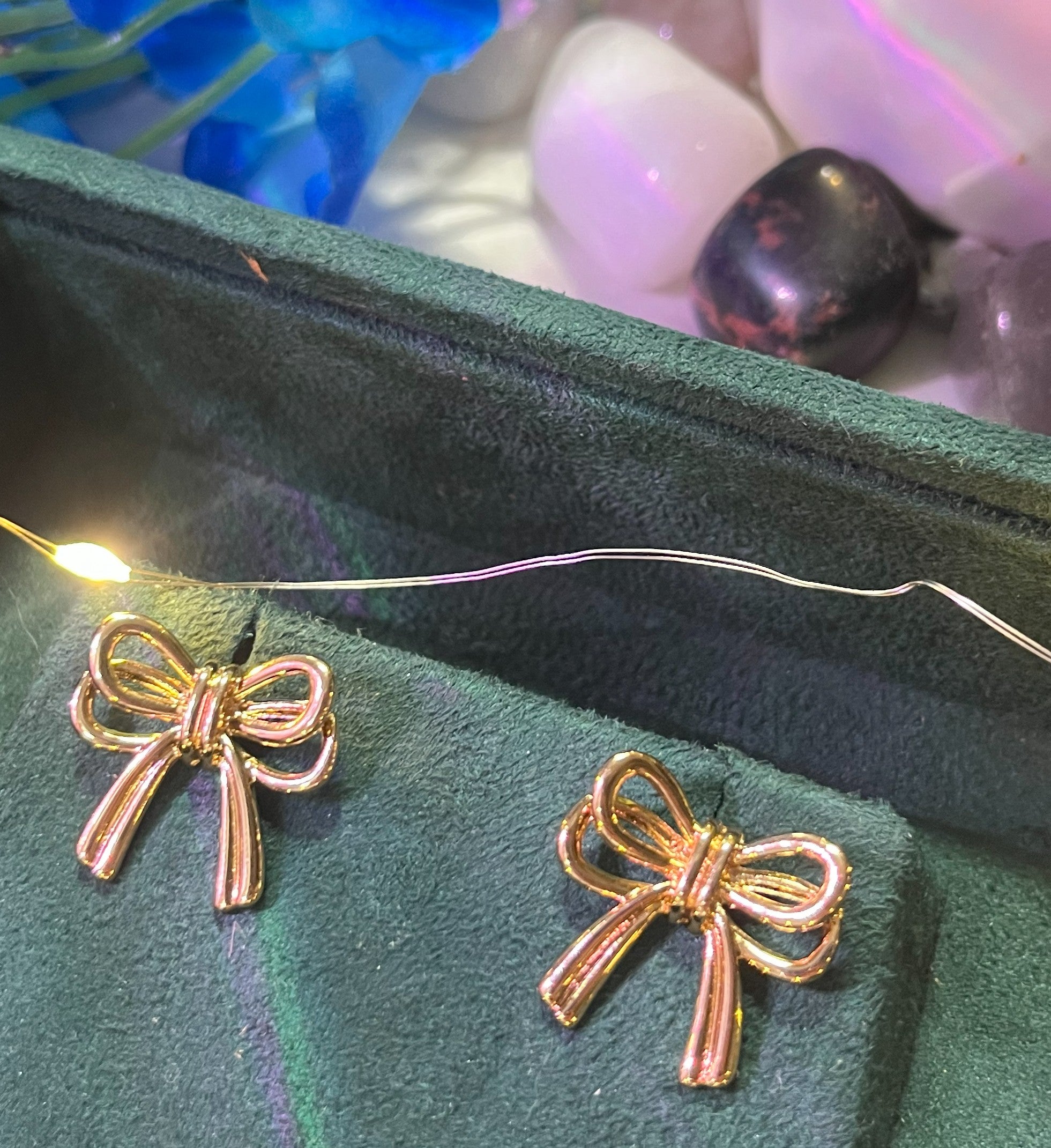 Classic Petite Bow Studs – Gold Finish