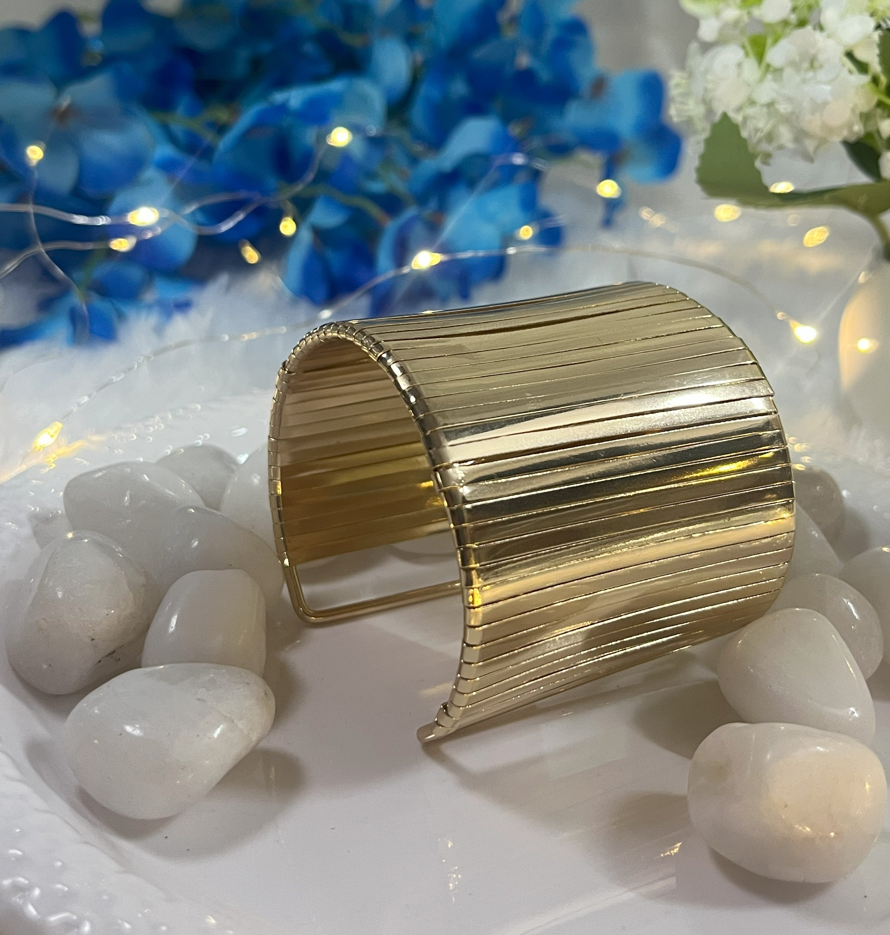 Golden Luxe Ribbed Kada