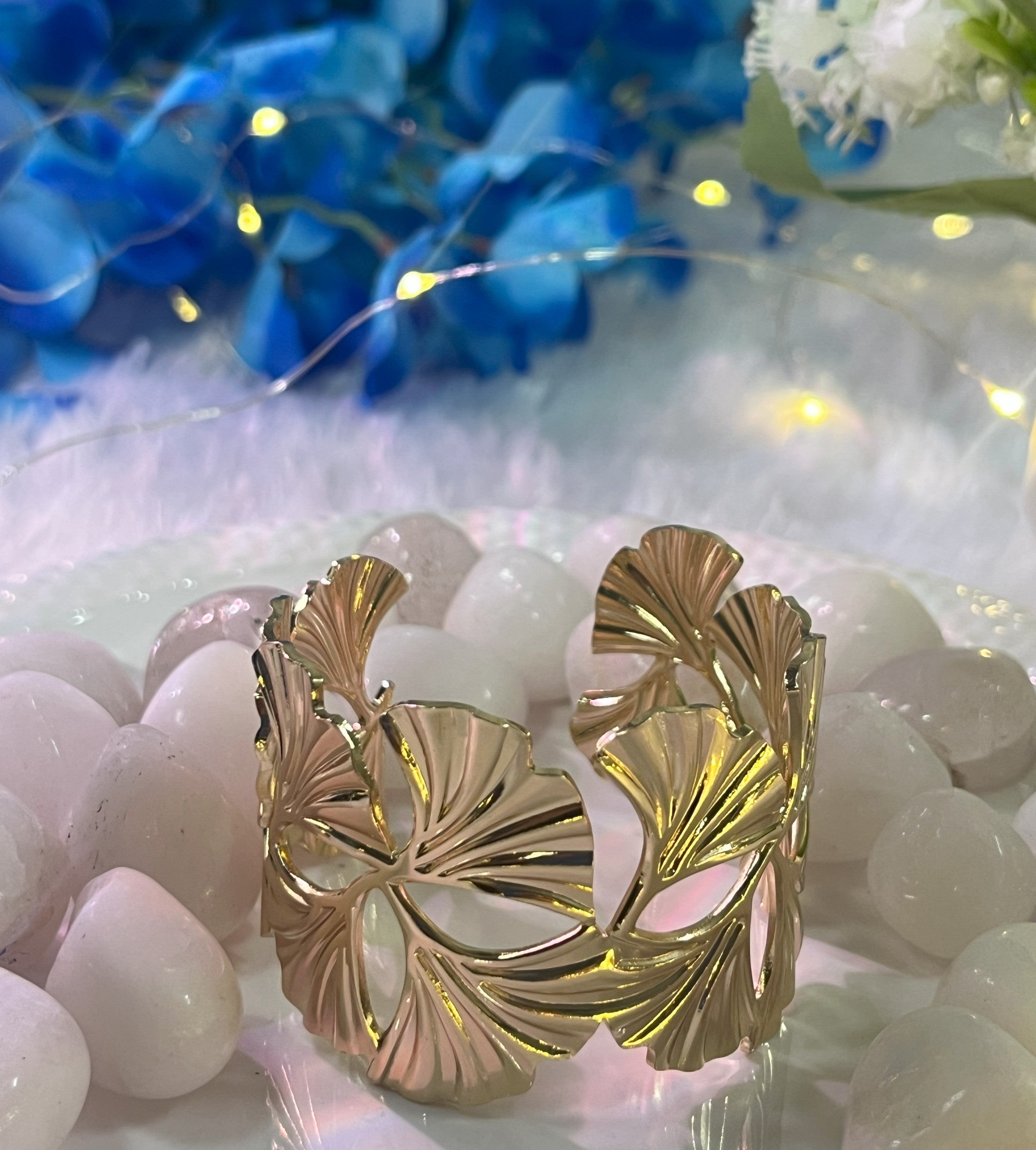 Golden Ginkgo Leaf Statement Kada