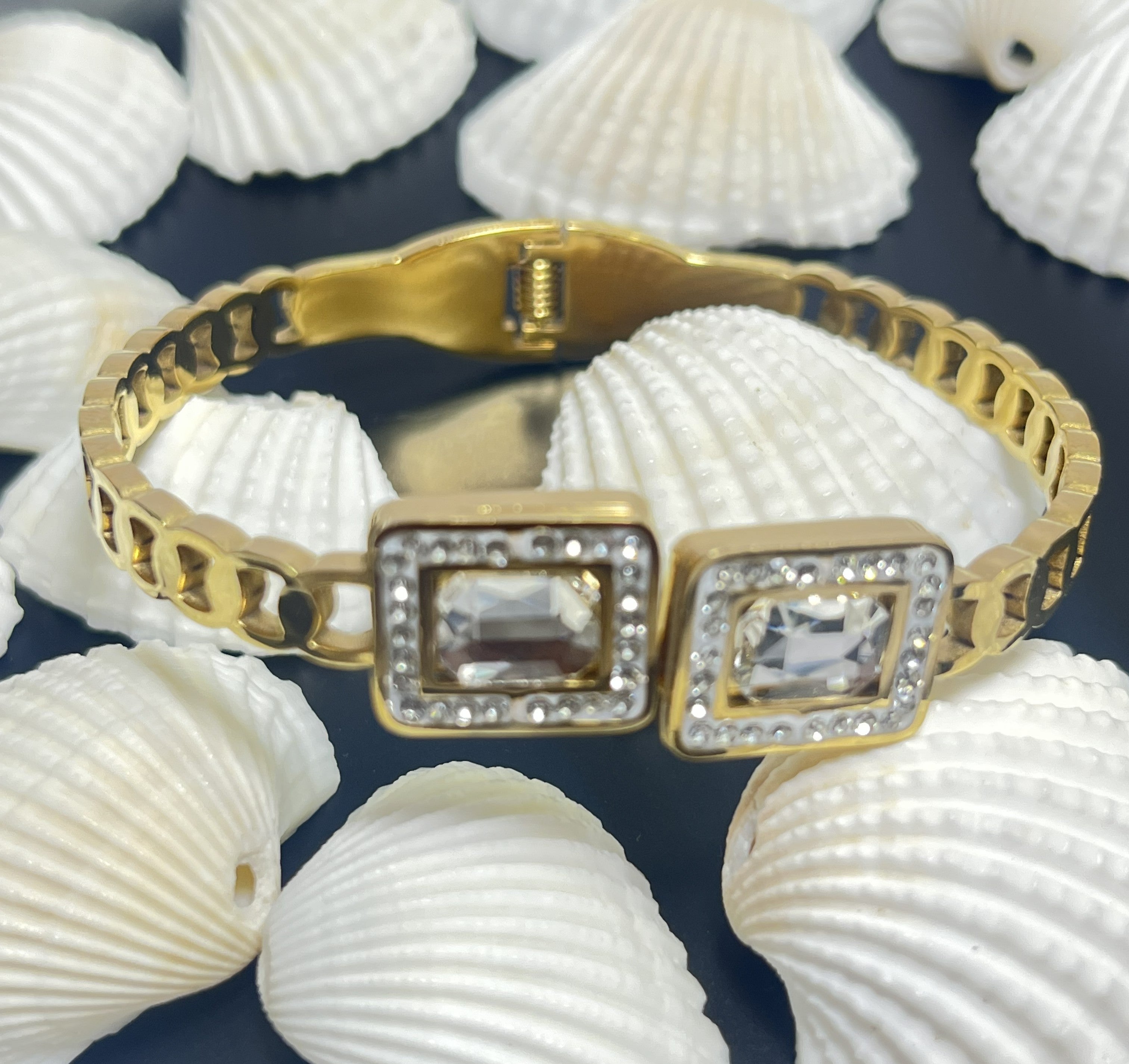 Twin Sparkle Zircon Kada