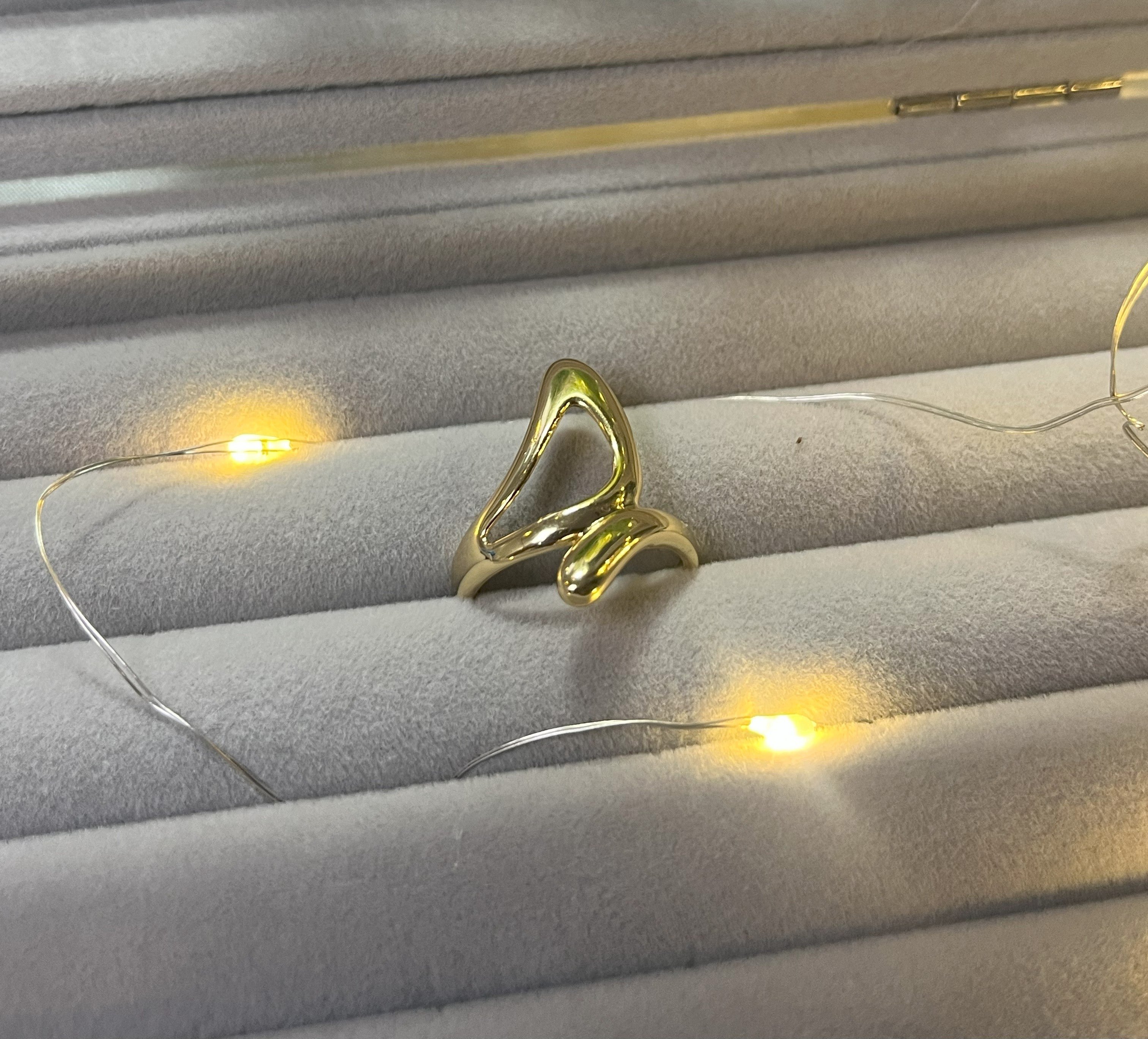Premium Abstract Triangle Statement Ring